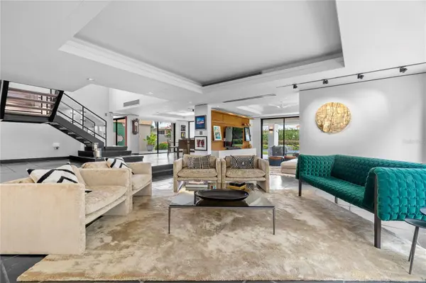 1920 Petunia St URB. SANTA MARIA, San Juan, PR 00927