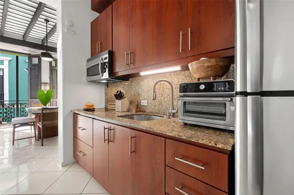 307 SAN SEBASTIAN #2-B, San Juan, PR 00901