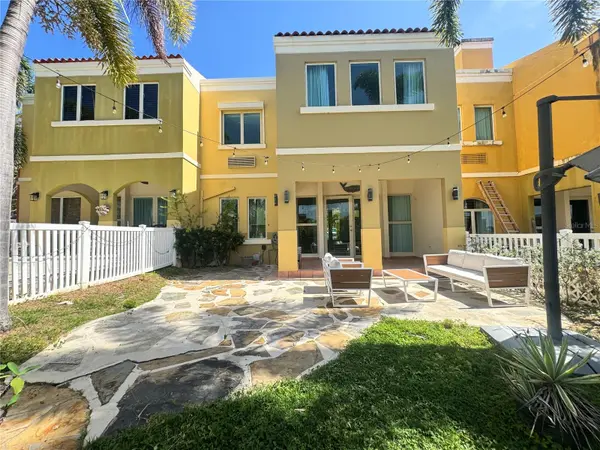 90 CANDELERO DR #32, Humacao, PR 00791