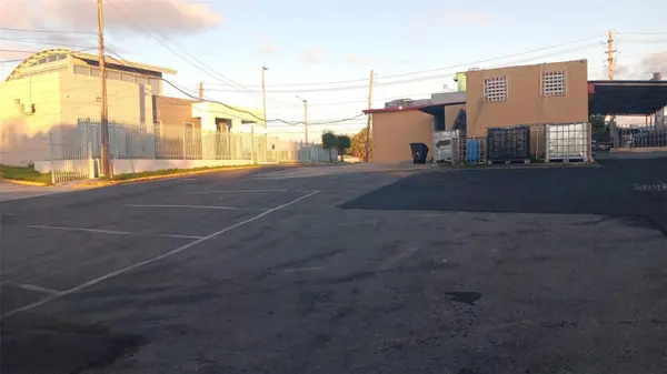 PR-167 KM 16.1 BUENA VISTA WARD - FALCON SECTOR, Bayamon, PR 00956