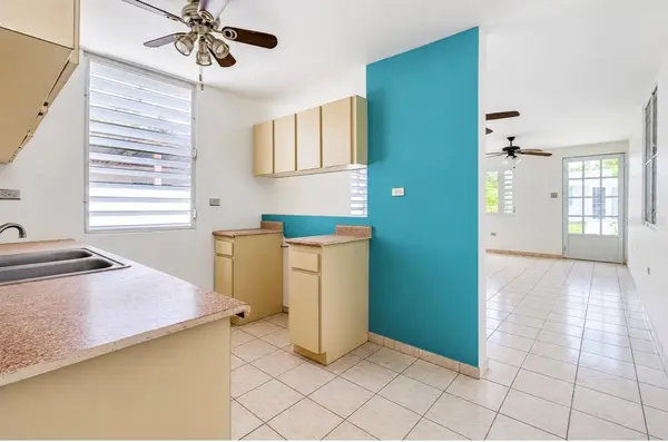 Calle I-13 S URB. PALMAS DEL SOL #I-13, Lares, PR 00669