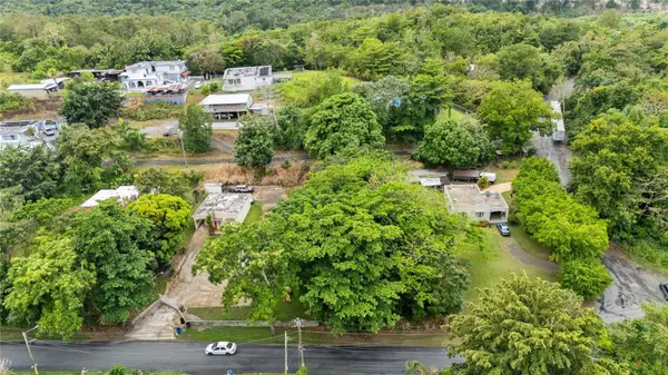 6685 ESTATAL RD, Manati, PR 00674