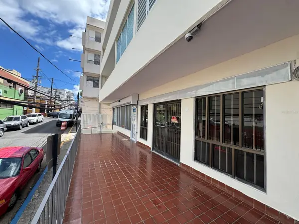17 NC PERAL #1B, Mayaguez, PR 00680