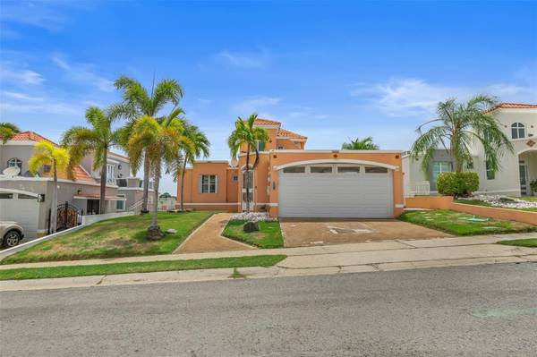 65 THE VILLAGE AT THE HILL, Ceiba, PR 00735