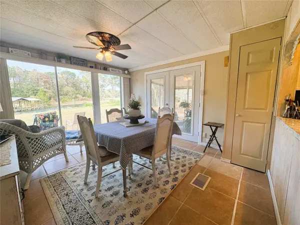 107 ROYAL PALM DR, Leesburg, FL 34748