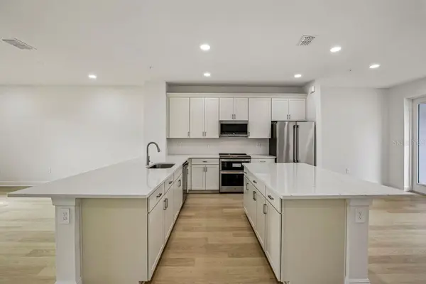 17817 BROADLEAF LOOP, Venice, FL 34293