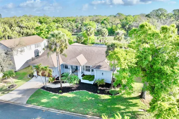 4717 E TRAILS DR, Sarasota, FL 34232