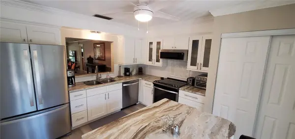 6110 COUNTRY CLUB WAY #201, Sarasota, FL 34243