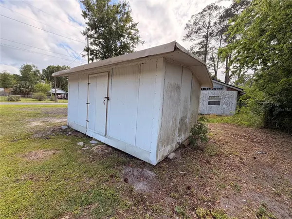 ARMADILLO RD, Astor, FL 32102