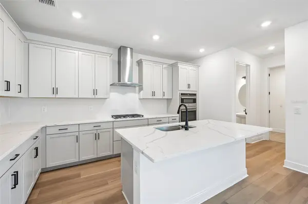 4454 SUNSET GARDEN ST, Bradenton, FL 34210