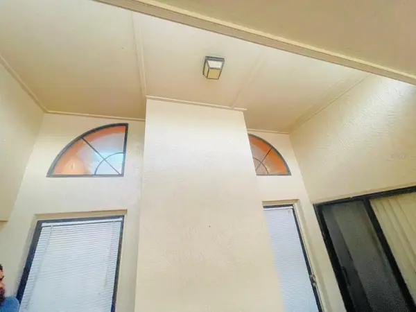 1208 WINDWARD DR, Apopka, FL 32703