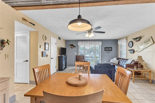 1640 JUNO TRL #205C, Astor, FL 32102