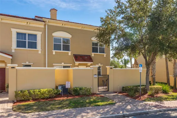 2616 BELLA VISTA DR, Davenport, FL 33897