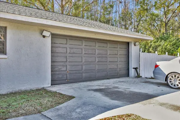 6124 LYNN RD, Tampa, FL 33625