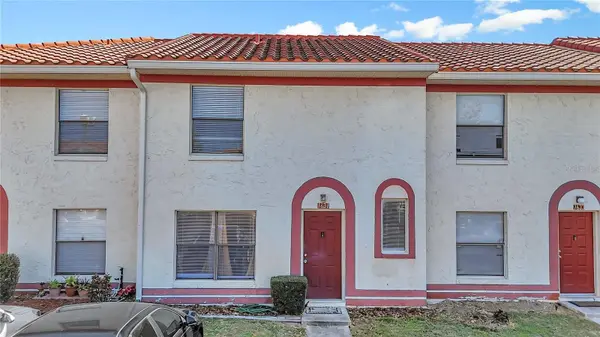 1631 LITTLE FALLS CIR #92, Orlando, FL 32807