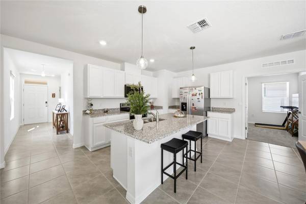 7104 CATTLE EGRET DR, St Cloud, FL 34773