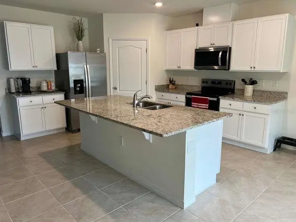 2131 DOE RUN DR, Davenport, FL 33837
