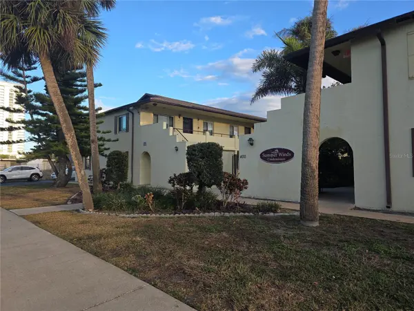 400 OAKRIDGE BLVD #60, Daytona Beach, FL 32118