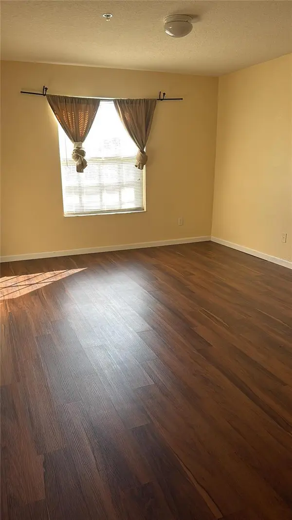 3950 SOUTHPOINTE DR #418, Orlando, FL 32822