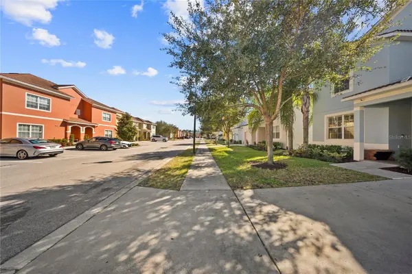 8960 BISMARCK PALM RD, Kissimmee, FL 34747