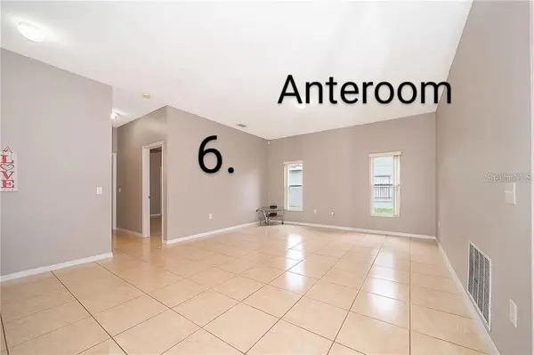 519 PINEHURST CV, Kissimmee, FL 34758