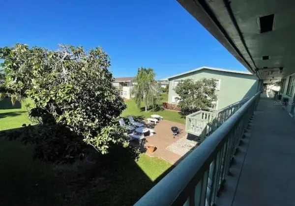 66 EASTHAMPTON #C, West Palm Beach, FL 33417