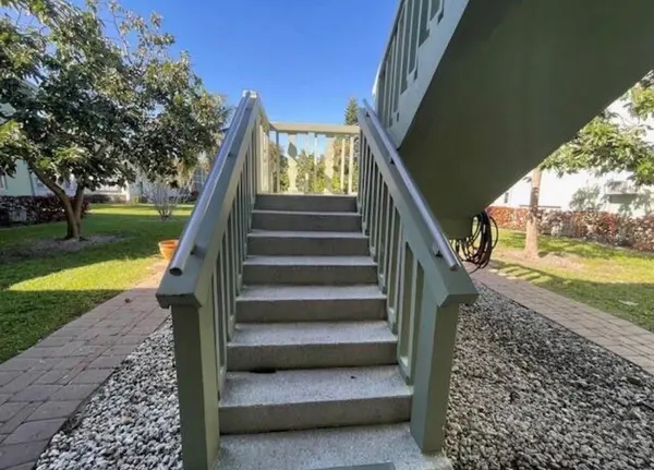 66 EASTHAMPTON #C, West Palm Beach, FL 33417