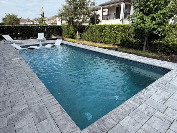 8024 LEAF GROVE CIRCLE CIR, Orlando, FL 32836