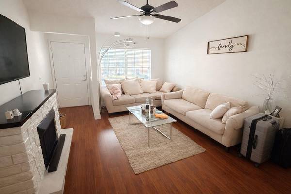 5473 LAKE MARGARET DR #G, Orlando, FL 32812