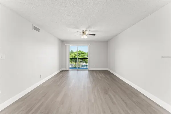 1932 LAKE ATRIUMS CIR #69, Orlando, FL 32839