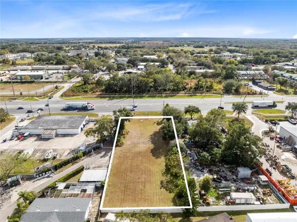 326 E 13TH ST, St Cloud, FL 34769