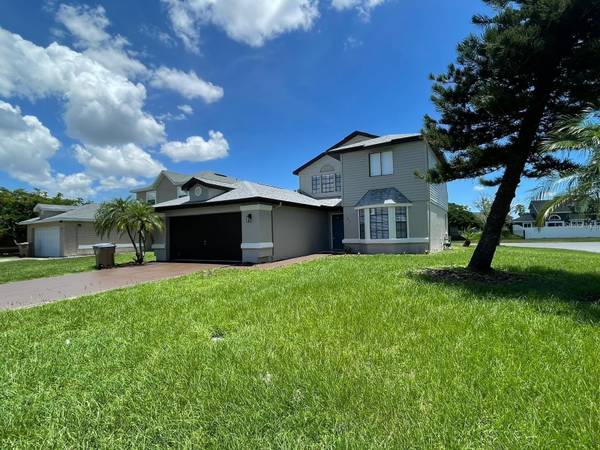 198 N LAKE CT, Kissimmee, FL 34743