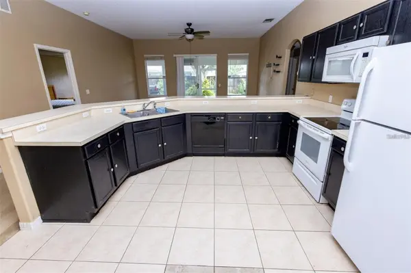 818 CARROUSEL LN, Kissimmee, FL 34759