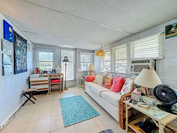 411 TROPIC DR W, Palmetto, FL 34221