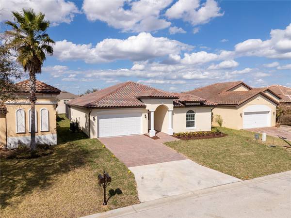 355 VILLA SORRENTO CIR, Haines City, FL 33844