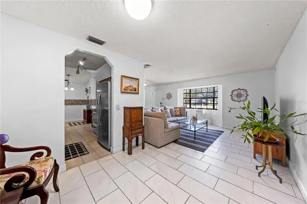 461 PROVIDENCE BLVD, Deltona, FL 32725