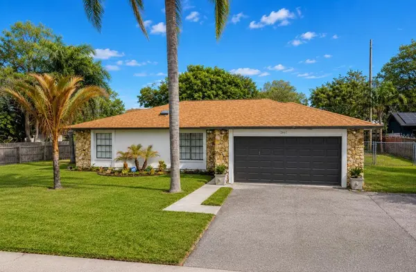 2661 AMES HAVEN RD, Kissimmee, FL 34744