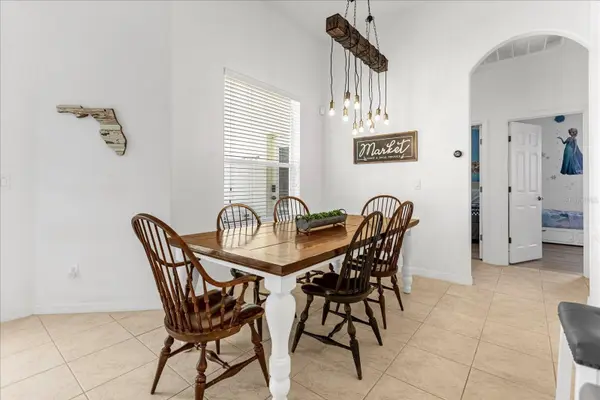 308 YELLOW SNAPDRAGON DR, Davenport, FL 33837