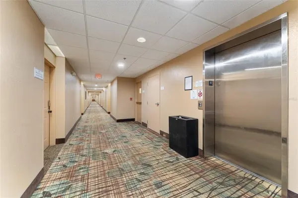 7601 CANADA AVE #408, Orlando, FL 32819