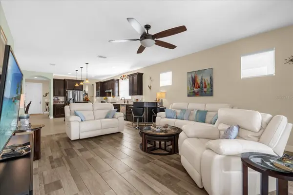 715 ASTURIAS RD, Davenport, FL 33837
