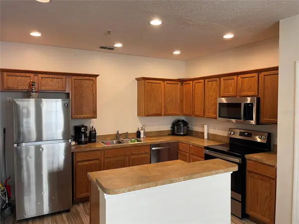2024 CYPRESS BAY BLVD, Kissimmee, FL 34743