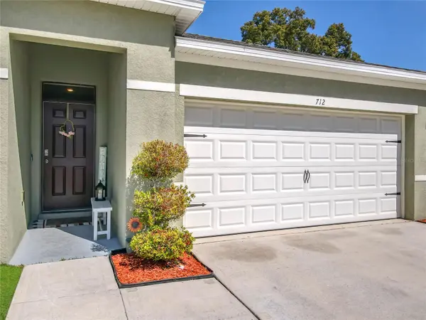 712 RED HAWK LN, Deltona, FL 32725