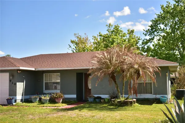 910 LOUVRE CT, Kissimmee, FL 34759