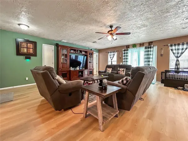 525 AVENUE A NE, Winter Haven, FL 33881