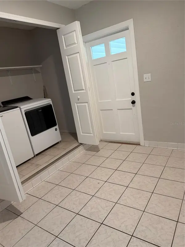 2419 WELLS AVENUE, Sarasota, FL 34232