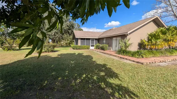 408 LEXINGTON DR, Sebring, FL 33876