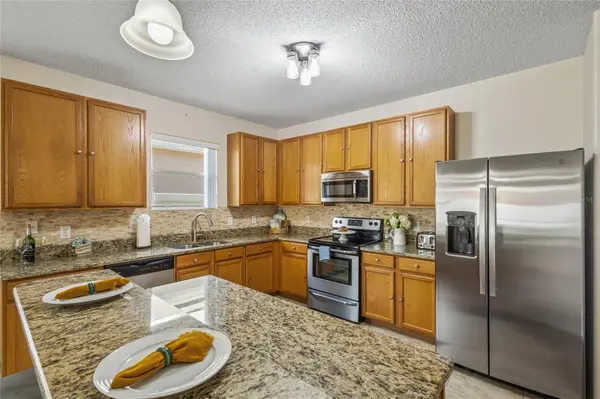 422 GRAYSTONE BLVD, Davenport, FL 33837
