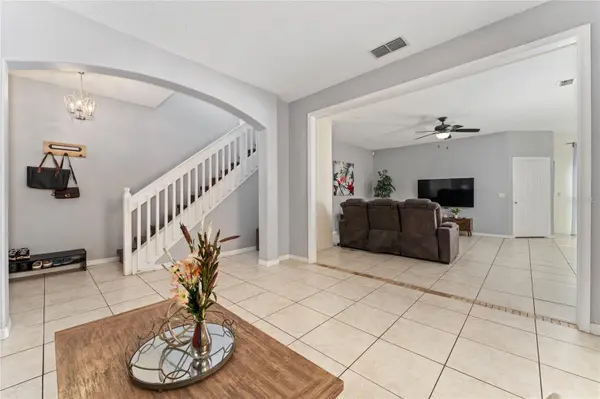 2035 ISLAND BROOK LN, Orlando, FL 32824