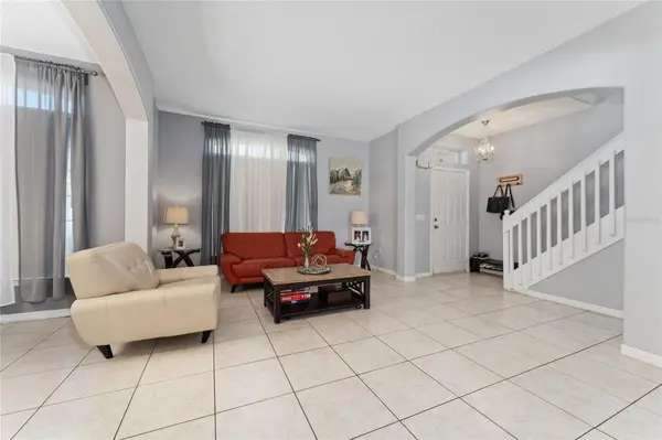 2035 ISLAND BROOK LN, Orlando, FL 32824