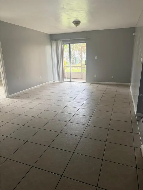 5207 VIA HACIENDA CIR #B101, Orlando, FL 32839